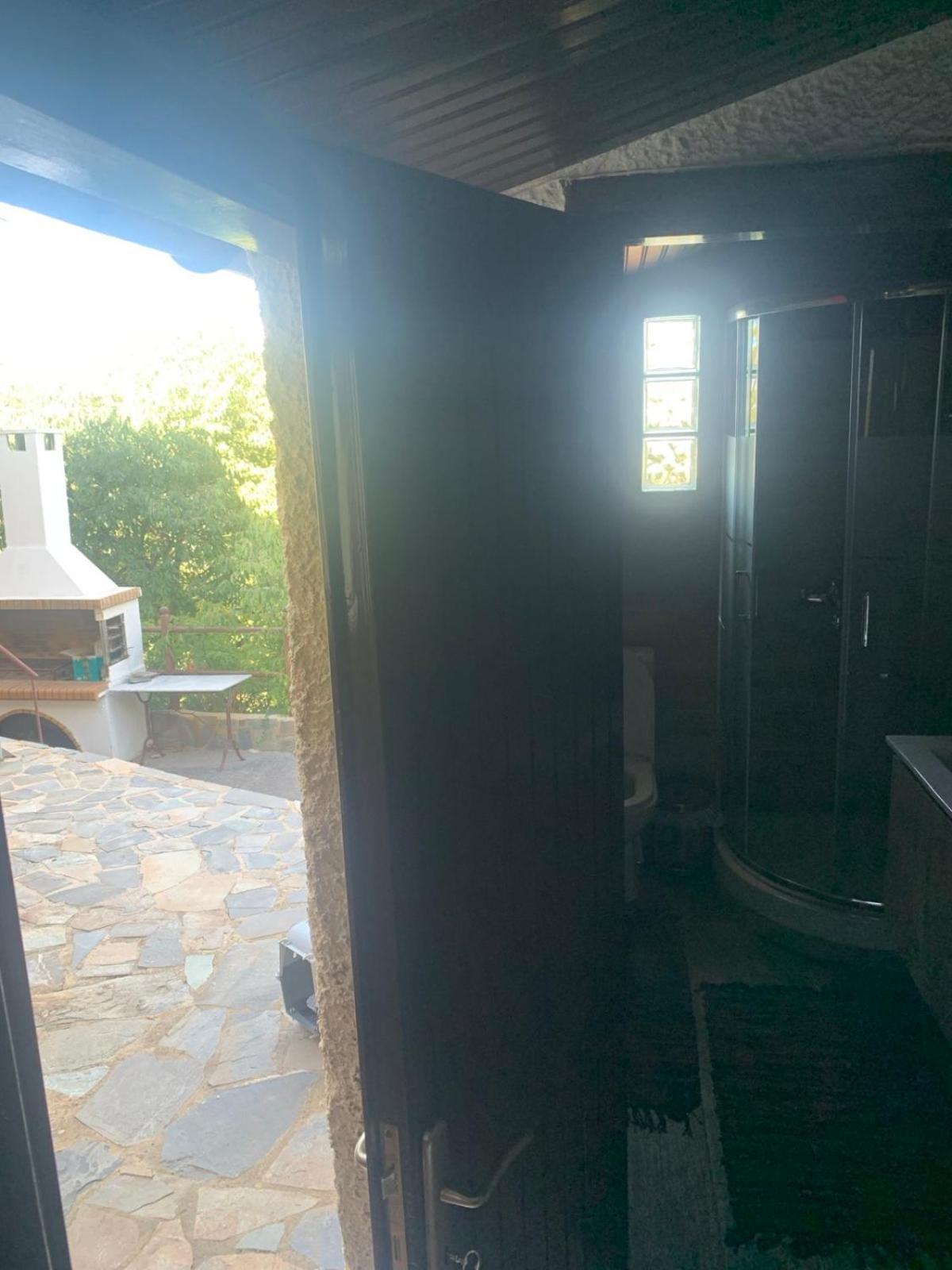 Forestrock Studio For Sale Too Sparta Exterior foto